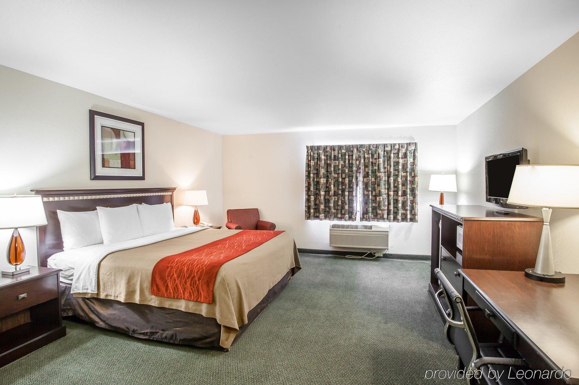 Best Western Plus Wenatchee Downtown Hotel Exterior photo